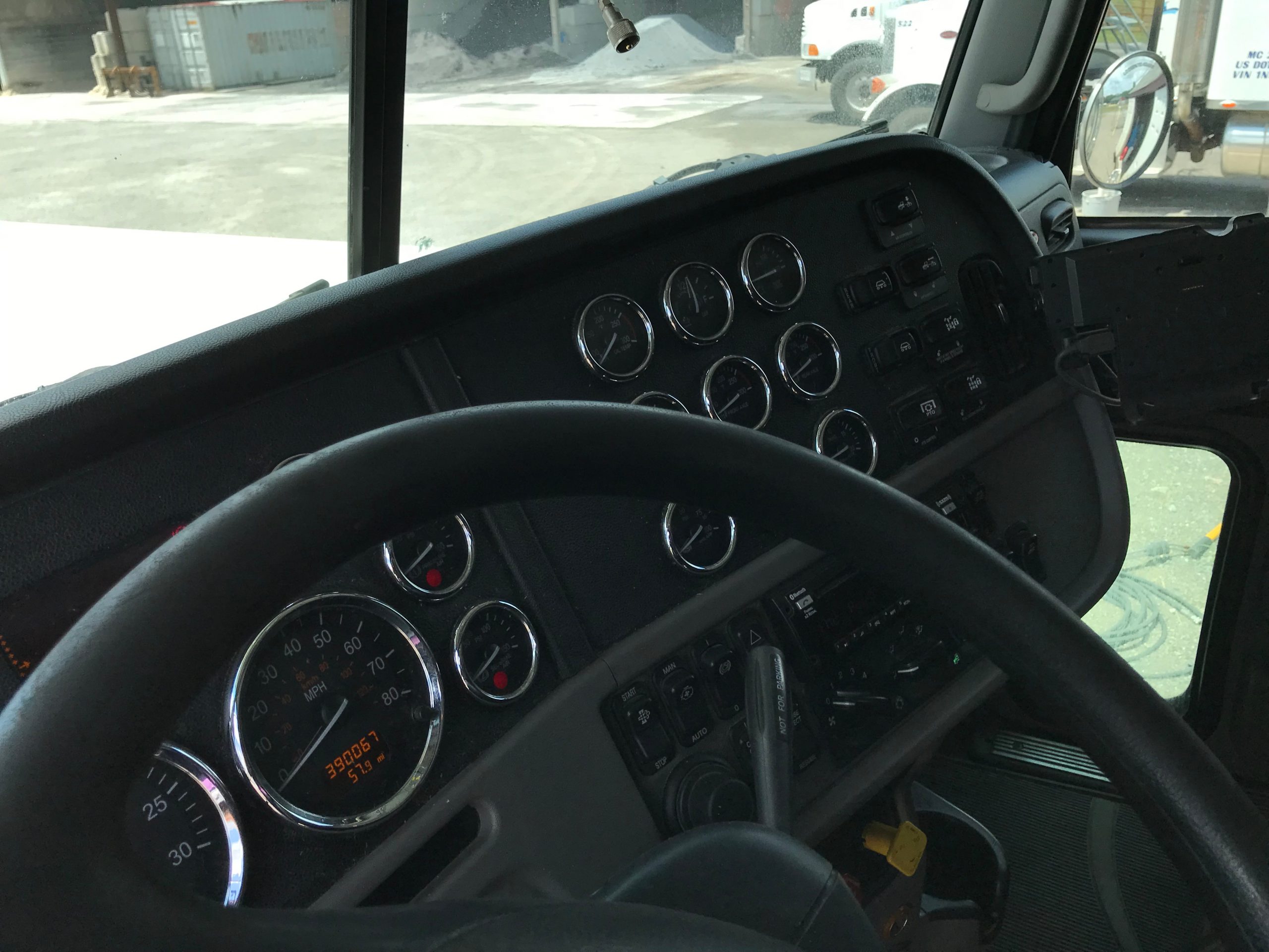15 P389 - 6 15 P389 - 6
