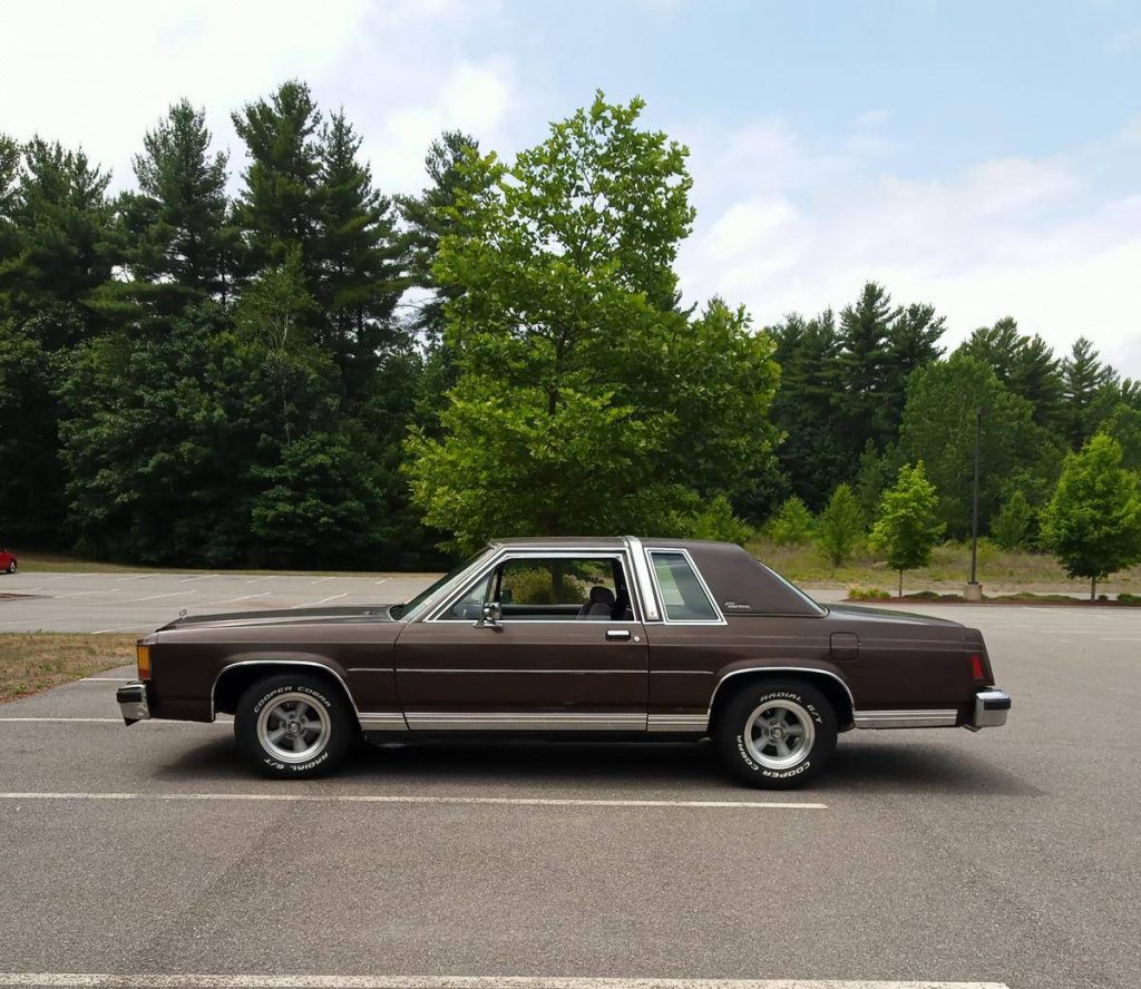 Ford crown victoria 1986