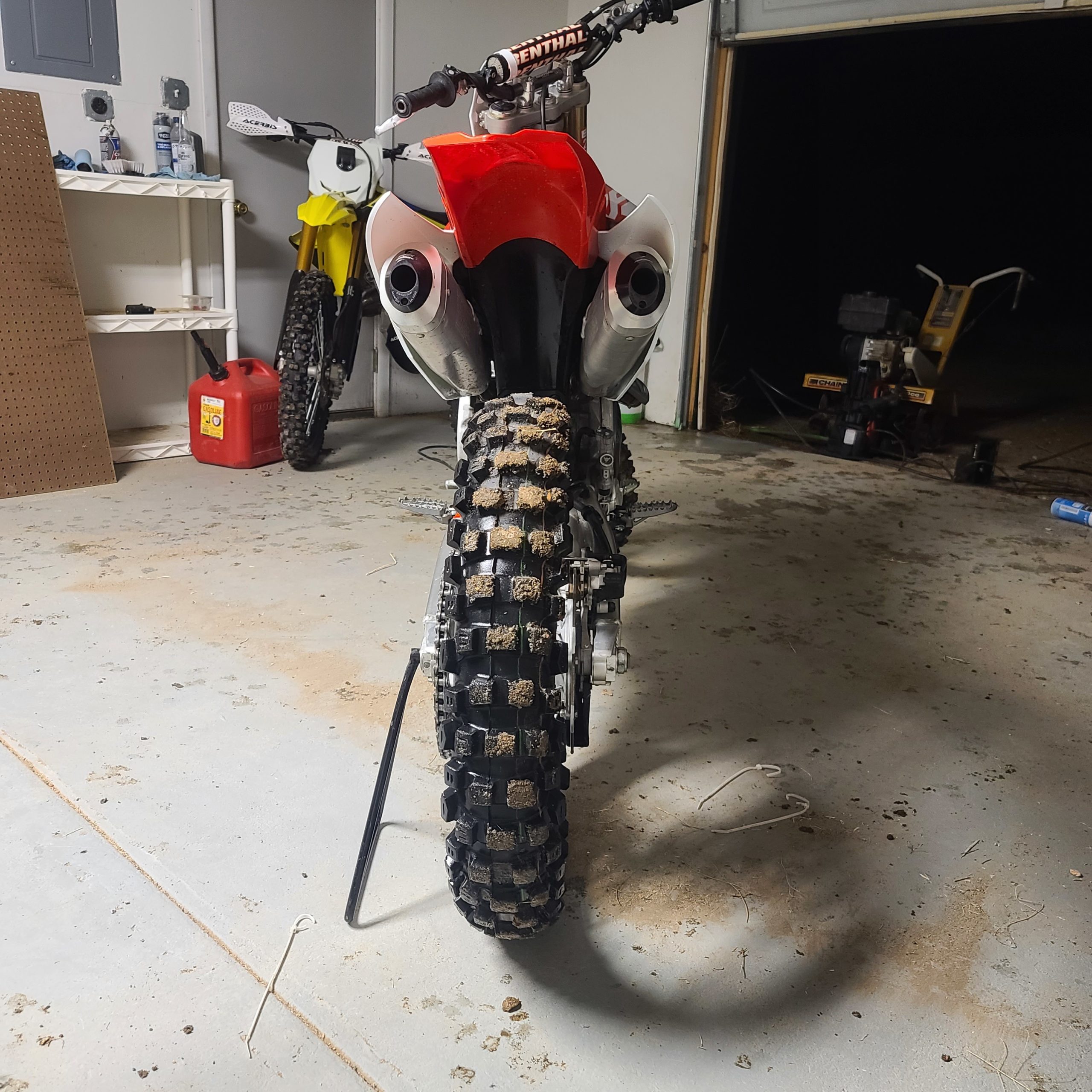 18 HCRF450R - 3