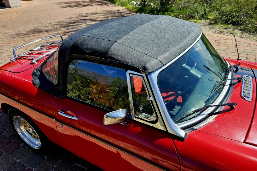 77 MG MGB - 18